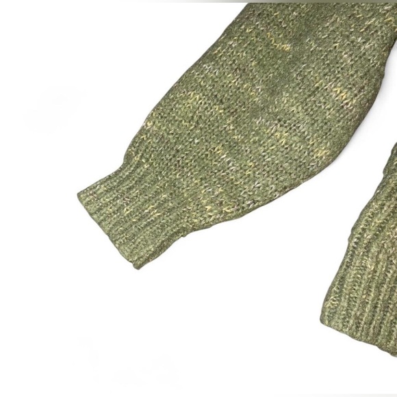 Light Green Vintage Wool Sweater - Picture 2 of 7